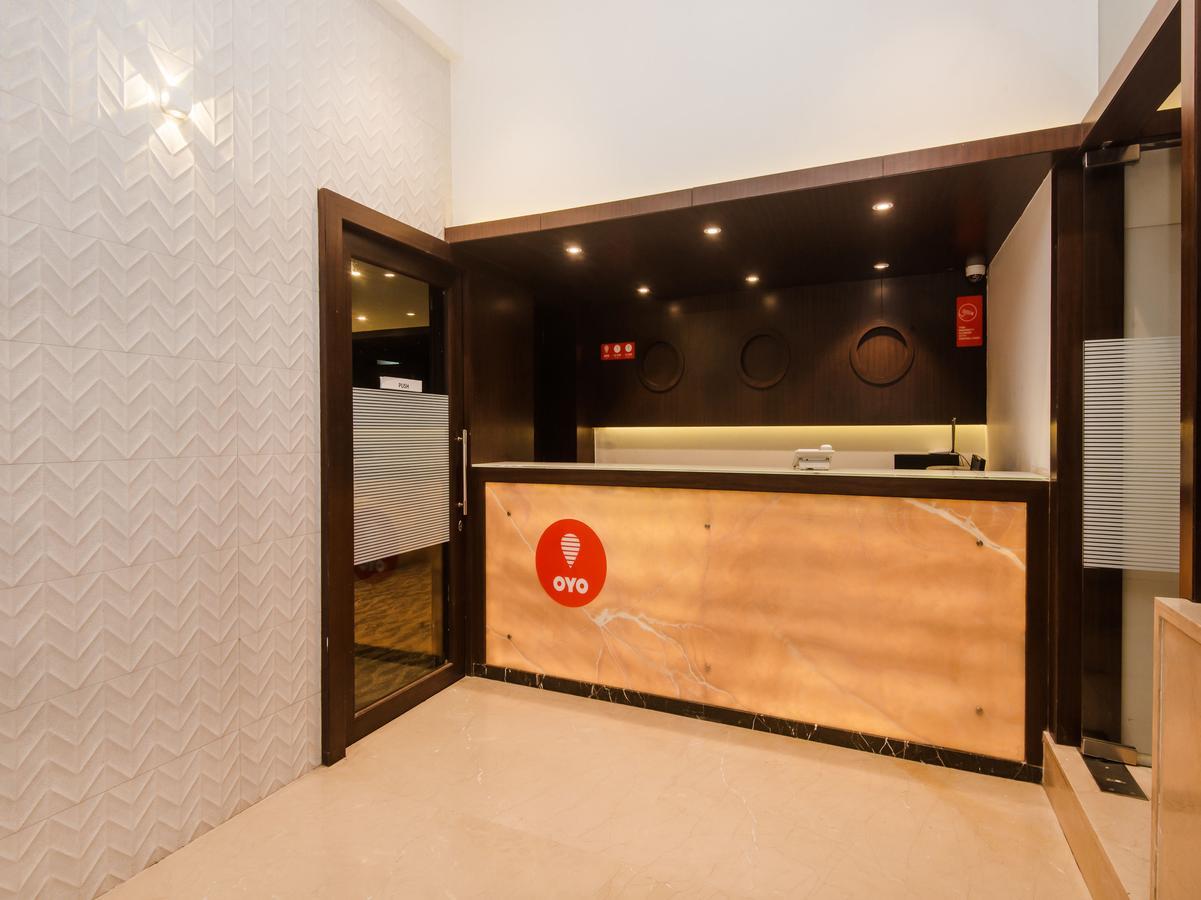 Oyo 13089 Hotel Gold Crest Navi Mumbai Esterno foto